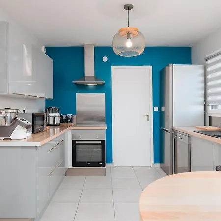 Des Violettes 8 Personnes Feriehus *