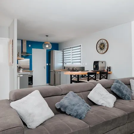Des Violettes 8 Personnes Feriehus Granville